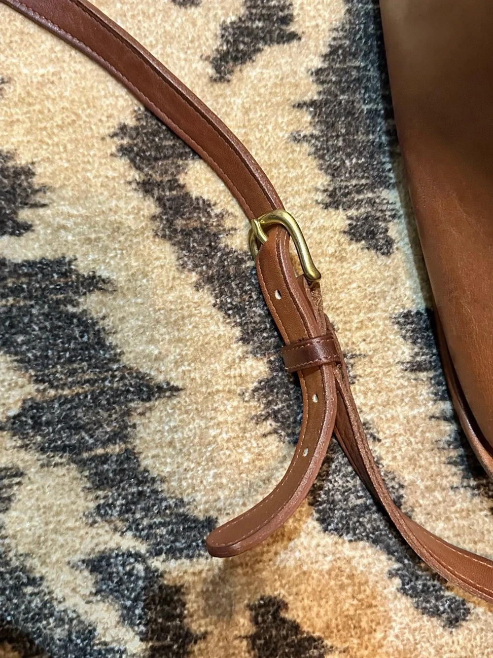 90’s Coach city bag crossbody vintage
